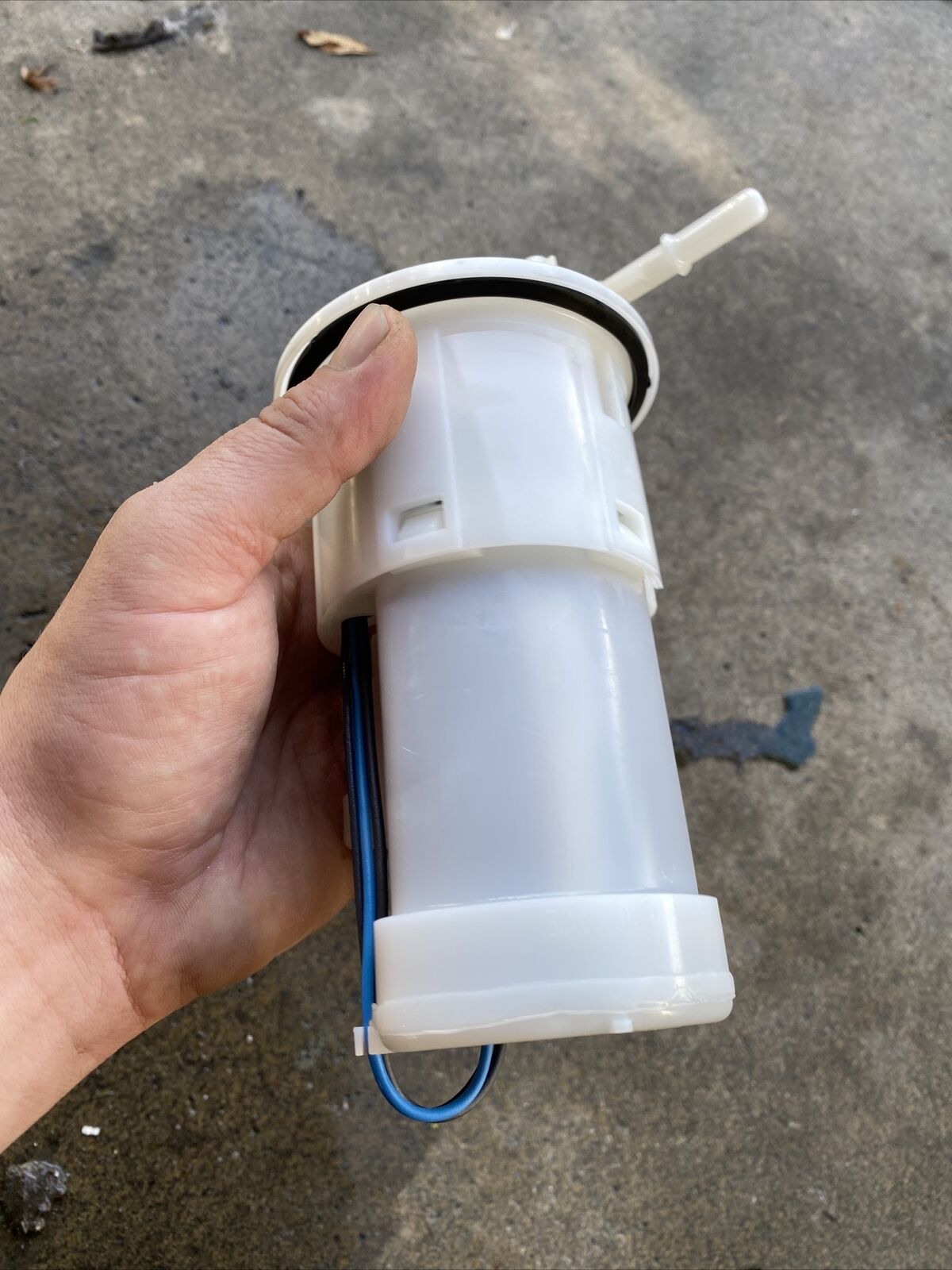 09-10-11-12-13-14 Yamaha YZF R1 GAS FUEL PETROL PUMP S”14B-13907-00 Mint! 2k Mil - Fresh Stock Dated February 2026