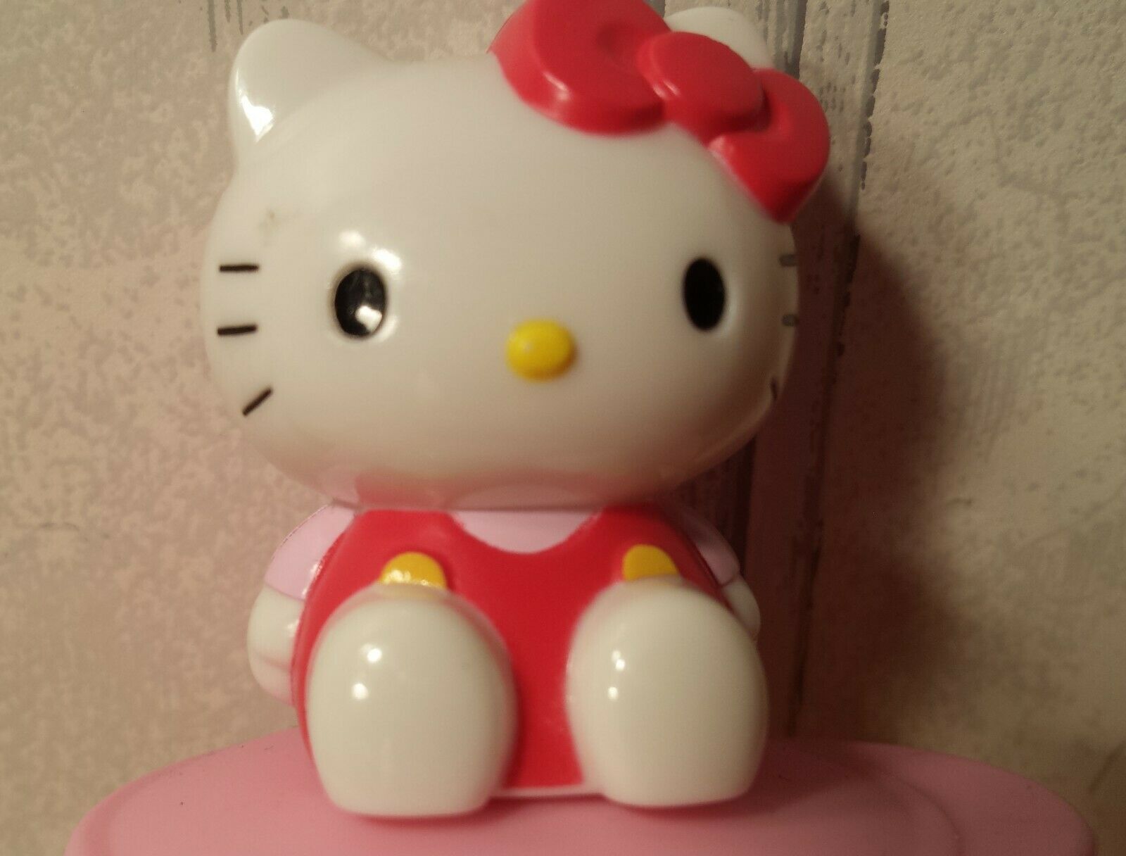 Hello Kitty Silicone Push Up Ice Pop Mold Sanrio Rare - Fresh Stock Dated February 2026