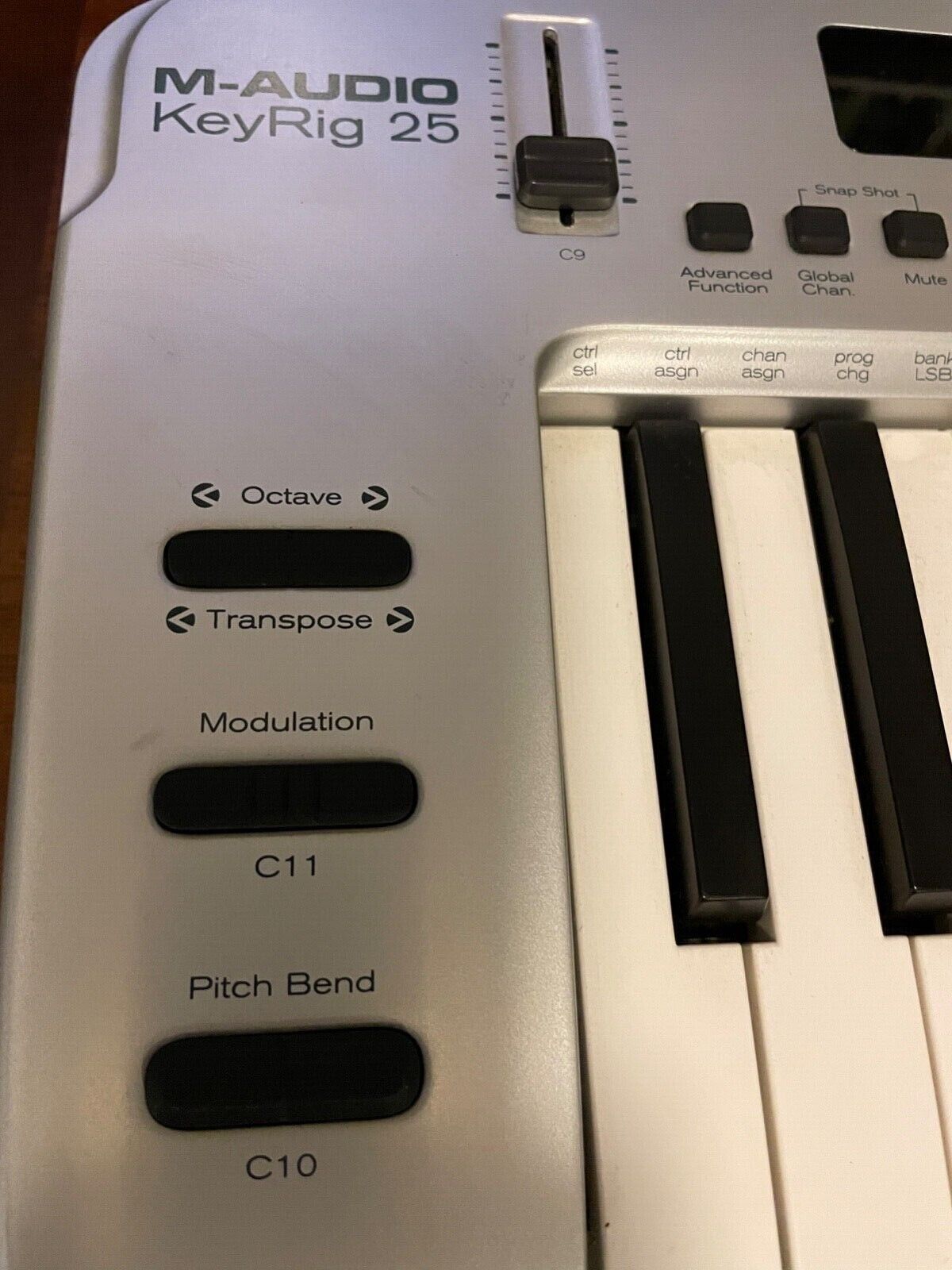 M-Audio KeyRig 25 Midi Controller - Fresh Stock Dated February 2026