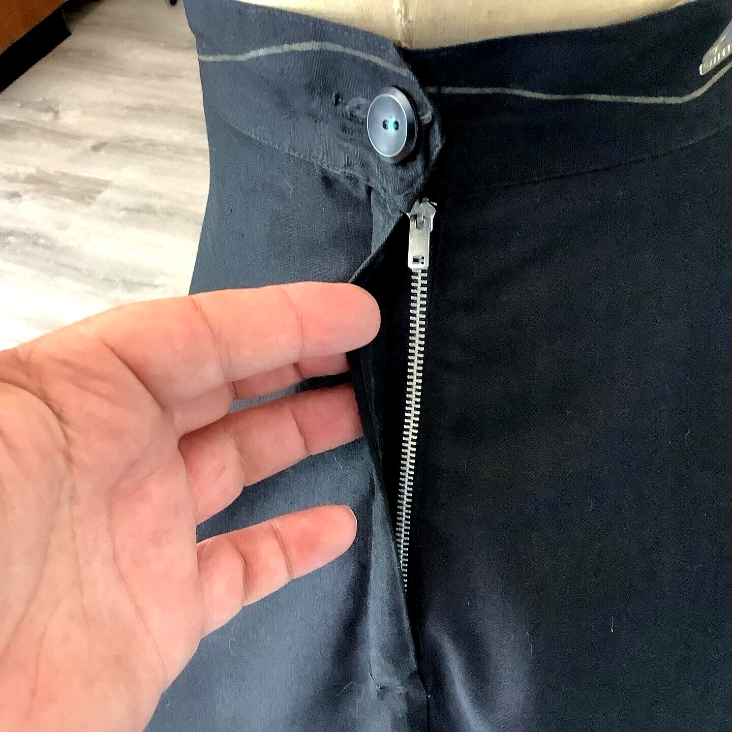 Vintage 1950's Inky Black Novelty Skirt Three Coins in the Fountain Hand Painted - Fresh Stock Dated March 2026