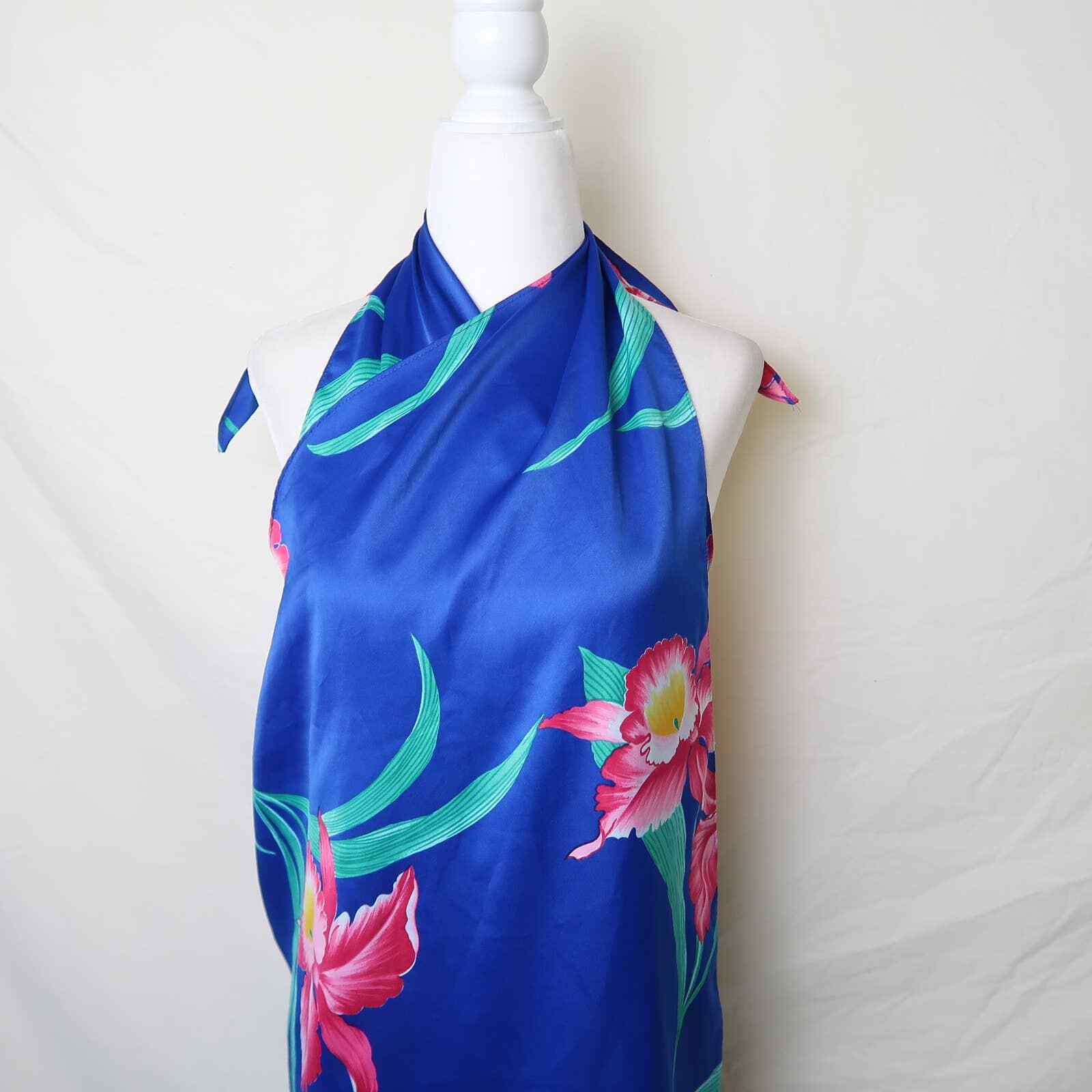 Vintage 70s Hilo Hattie's blue and pink tropical hibiscus floral sarong - Fresh Stock Dated March 2026