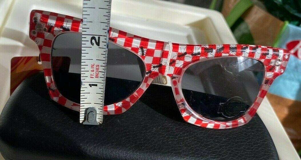DR. PEEPERS SUNGLASSES PICNIC/ANTS DESIGN NWT - Fresh Stock Dated December 2025