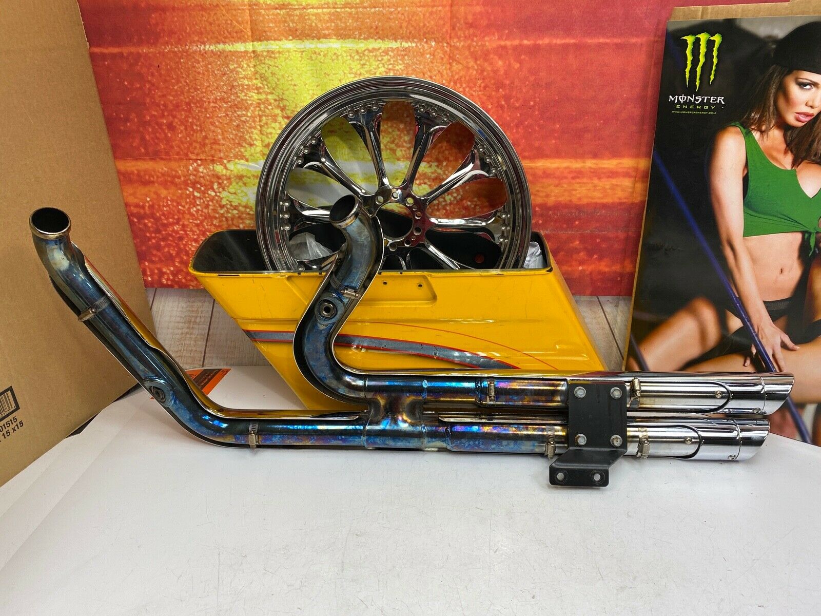 🔥12-17 Harley Softail Vance & Hines Big Shot Staggered Duals🔥 - Fresh Stock Dated February 2026