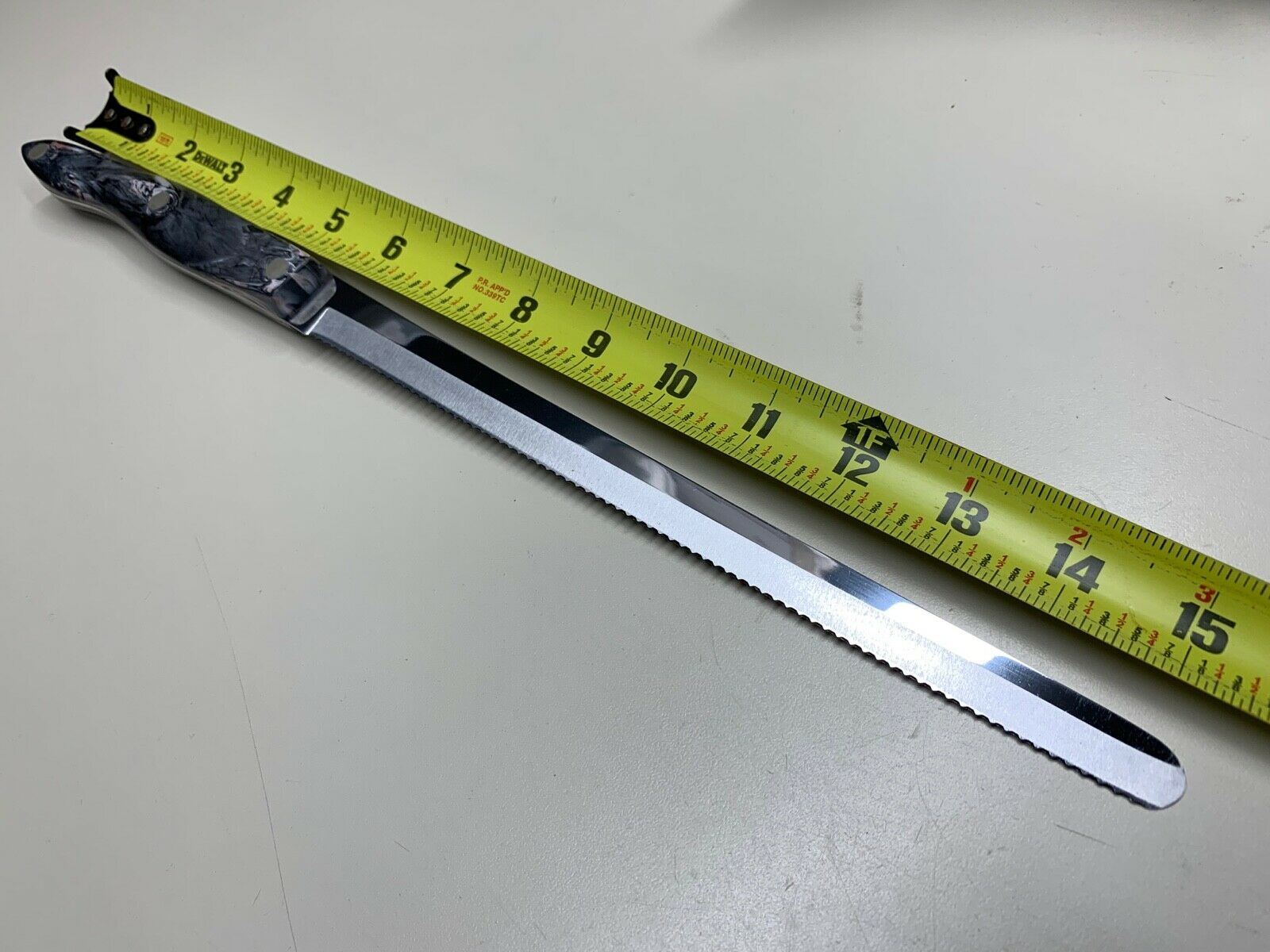 CUTCO classic 1724 slicer knife USA made *NICE* - Fresh Stock Dated December 2025