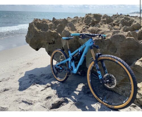 Yeti SB130 Turq Carbon Fiber Medium Fox Factory DT Swiss XT Custom Mountain Buke - Fresh Stock Dated December 2025