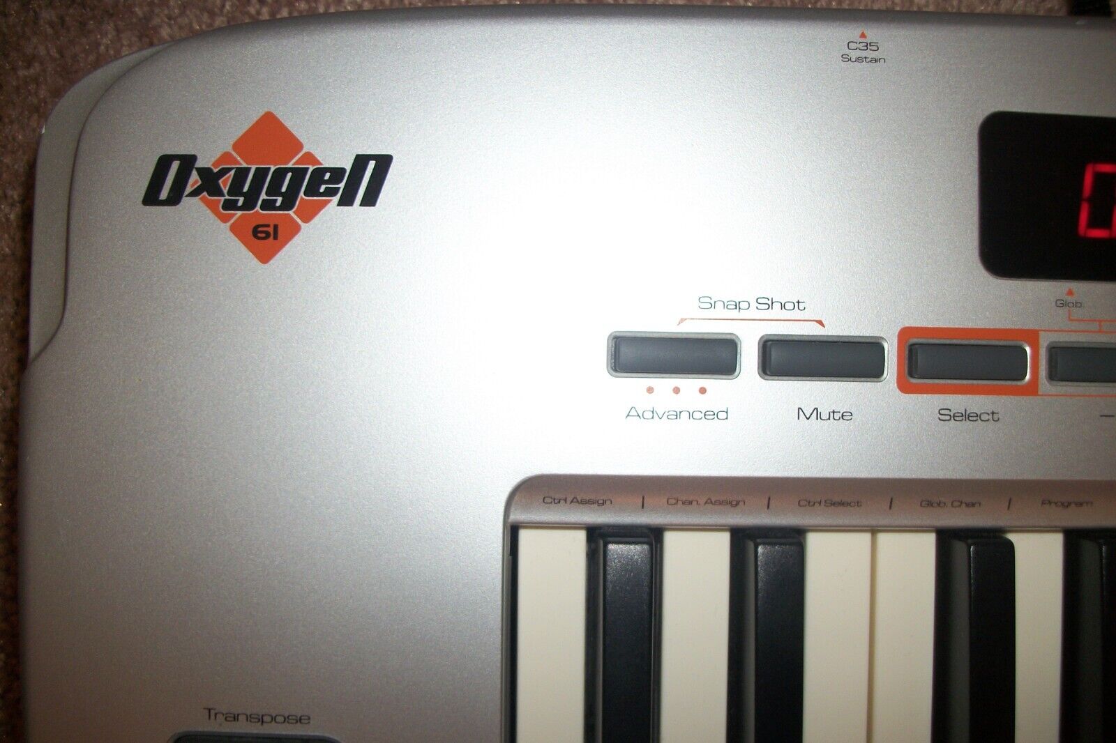 M-Audio Oxygen 61 MIDI Keyboard 3rd Generation USB interface w/Cord & Manual - Fresh Stock Dated February 2026