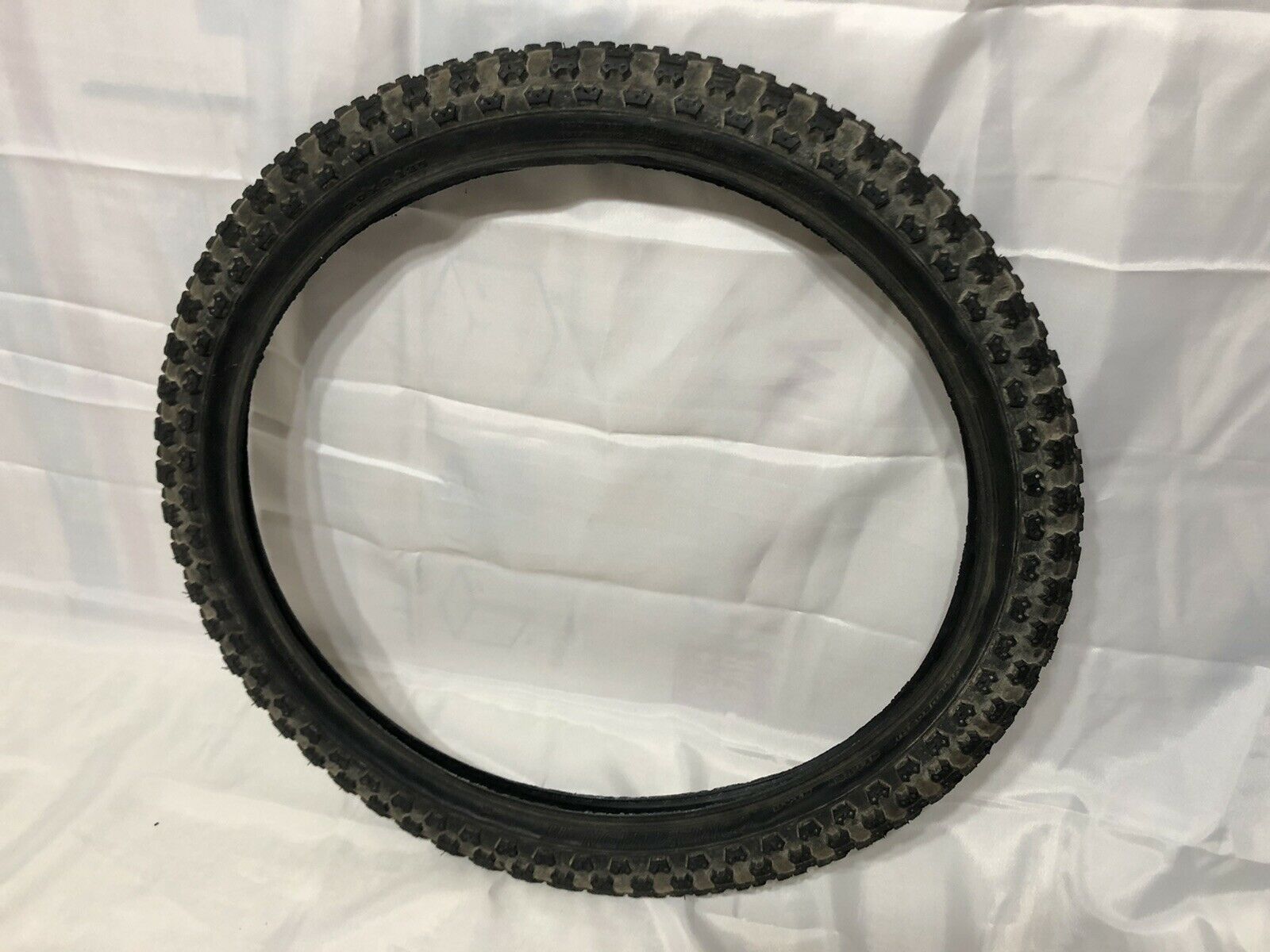 TIOGA SILVER STAR MITSUBOSHI RAINBOW LABEL COMP III 20X2.125 TIRE OLD SCHOOL BMX - Fresh Stock Dated December 2025