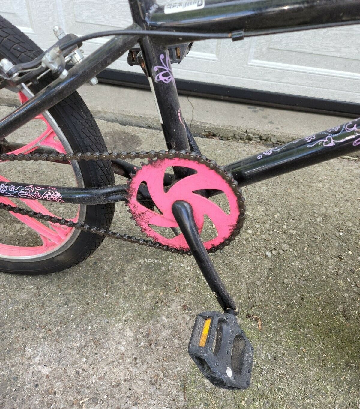 MONGOOSE PINK CRAZE VHTF PINK MAGS  **DISCONTINUED ** GREAT SHAPE BIKE*** - Fresh Stock Dated February 2026