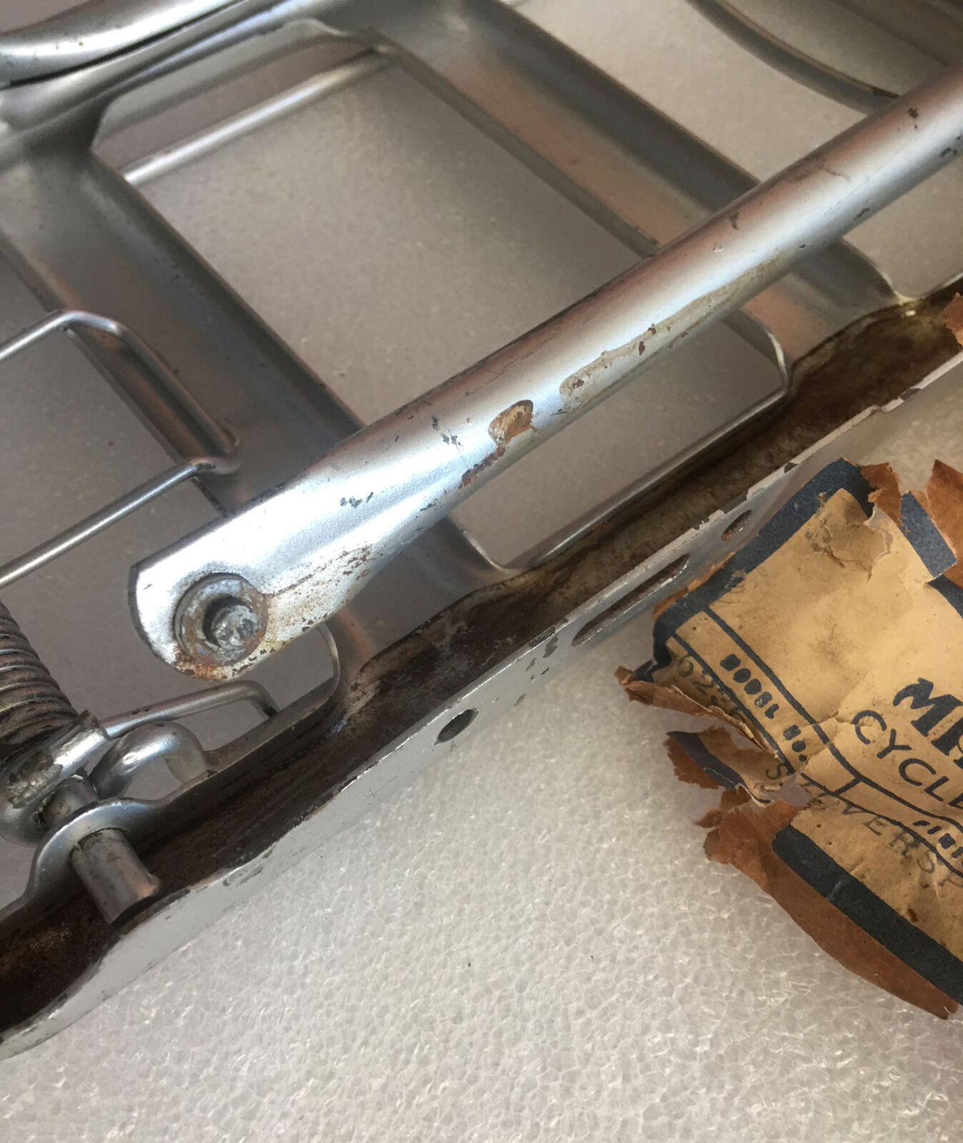 Vintage 1960s MIDLAND SUPREME “Super” Spring-Top Cycle Carrier REAR RACK England - Fresh Stock Dated December 2025