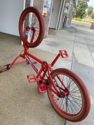 Aaron ross pro sunday vapor flip bmx bike - Fresh Stock Dated December 2025