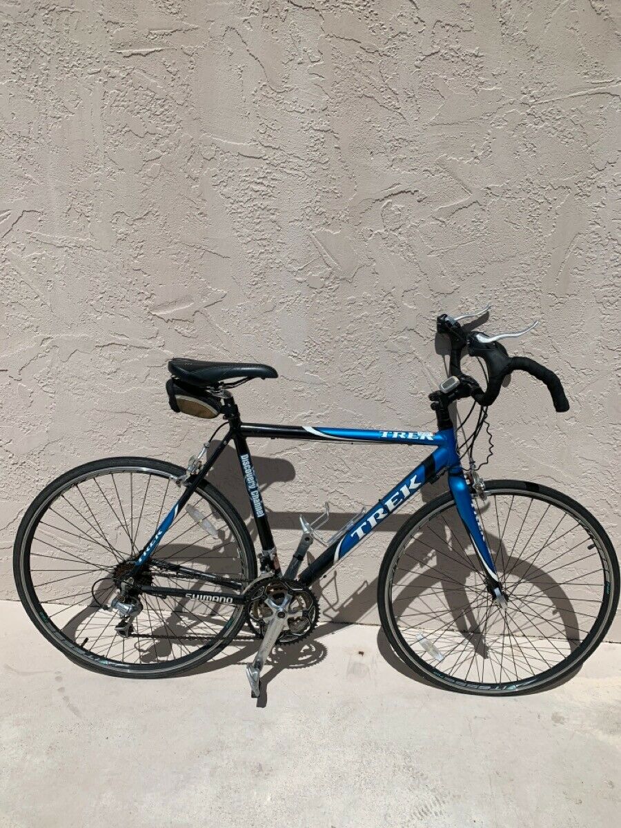 TREK BICYCLE AMD DISCOVERY CHANNEL **In-Store Pickup Only** (PSN021436) - Fresh Stock Dated February 2026