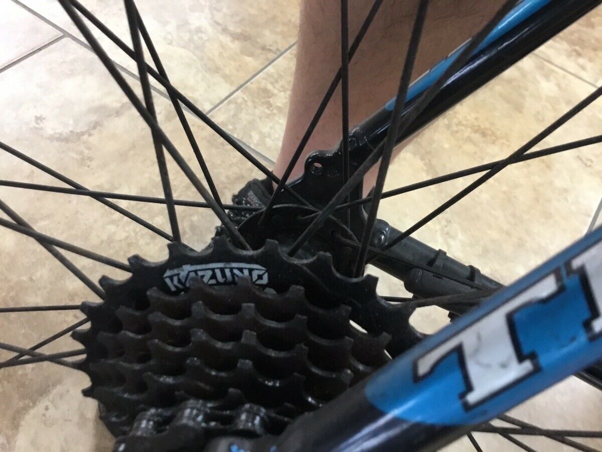 TREK BICYCLE AMD DISCOVERY CHANNEL **In-Store Pickup Only** (PSN021436) - Fresh Stock Dated February 2026