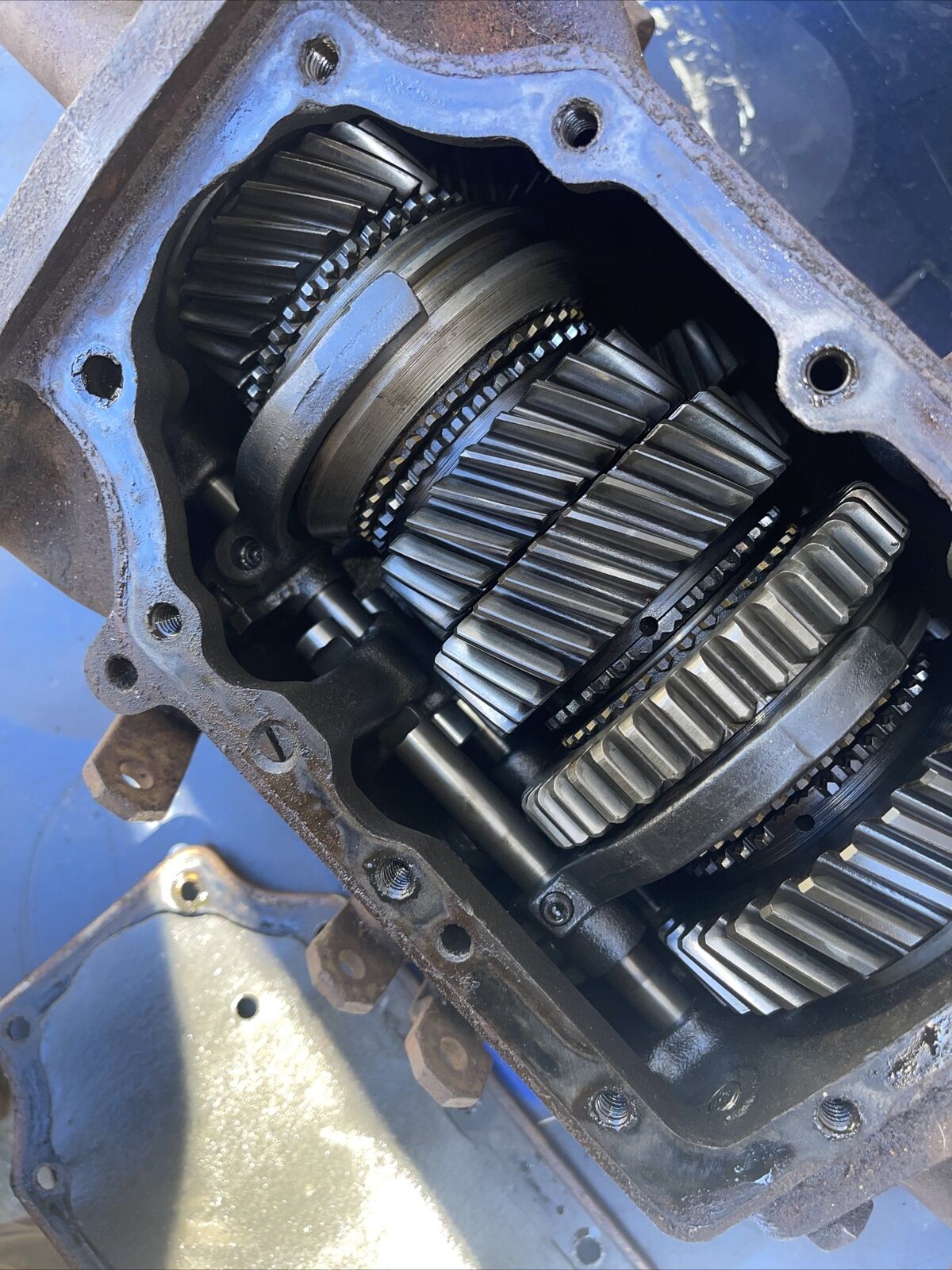 1965 FORD MUSTANG TOPLOADER WIDE RATIO 289 4Spd Transmission HEH-P 25spl - Fresh Stock Dated February 2026