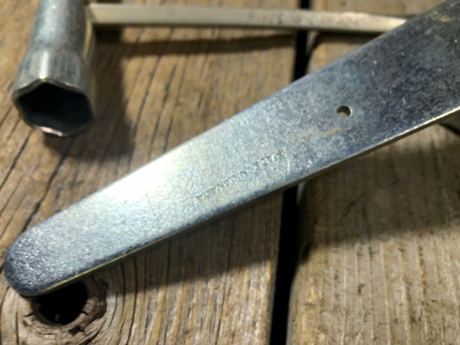 VINTAGE ANTIQUE BIKE BICYCLE TOOL 21MM HEX KEY WRENCH & T-HANDLE MADE IN CANADA - Fresh Stock Dated December 2025