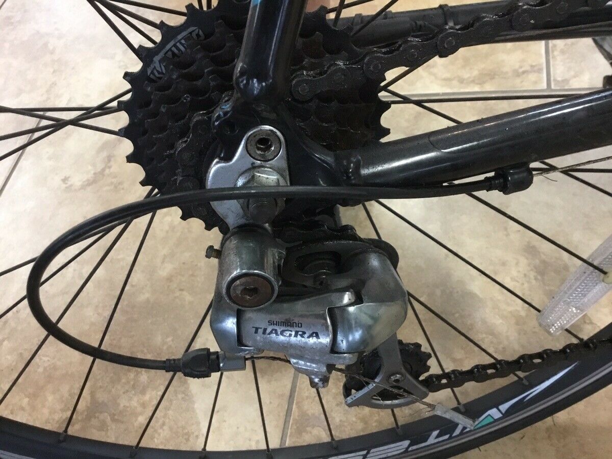 TREK BICYCLE AMD DISCOVERY CHANNEL **In-Store Pickup Only** (PSN021436) - Fresh Stock Dated February 2026