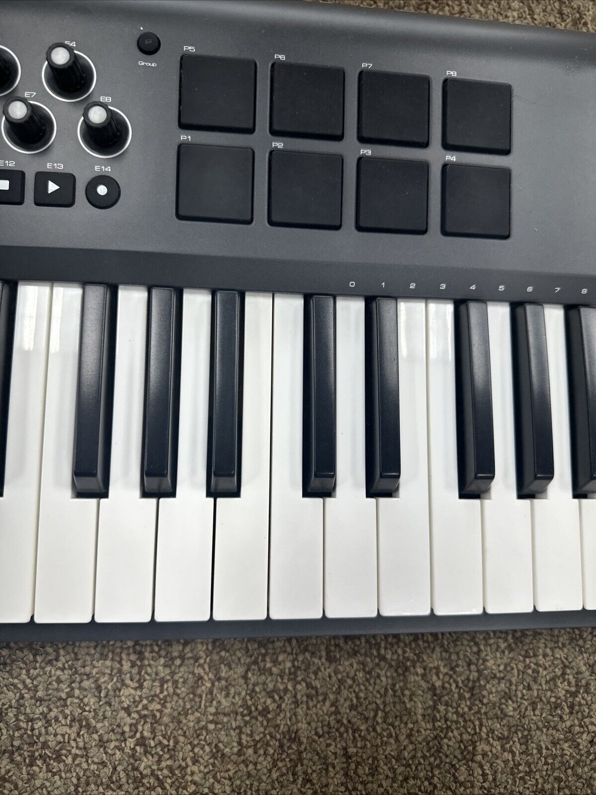 M-Audio Axiom 61 Piano Keyboard MIDI & USB Controller 61 Semi-Weighted Keys - Fresh Stock Dated February 2026