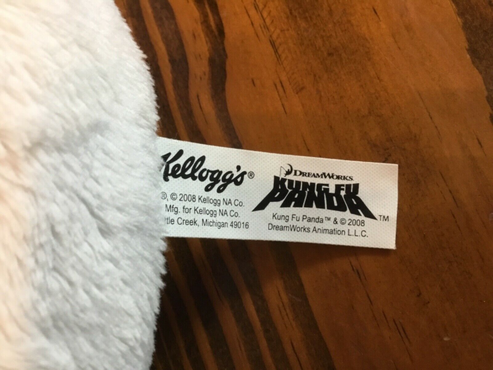 Kellogg’s Kung Fu Panda Po DreamWorks Animation Face Pillow Plush 2008 VG used - Fresh Stock Dated December 2025