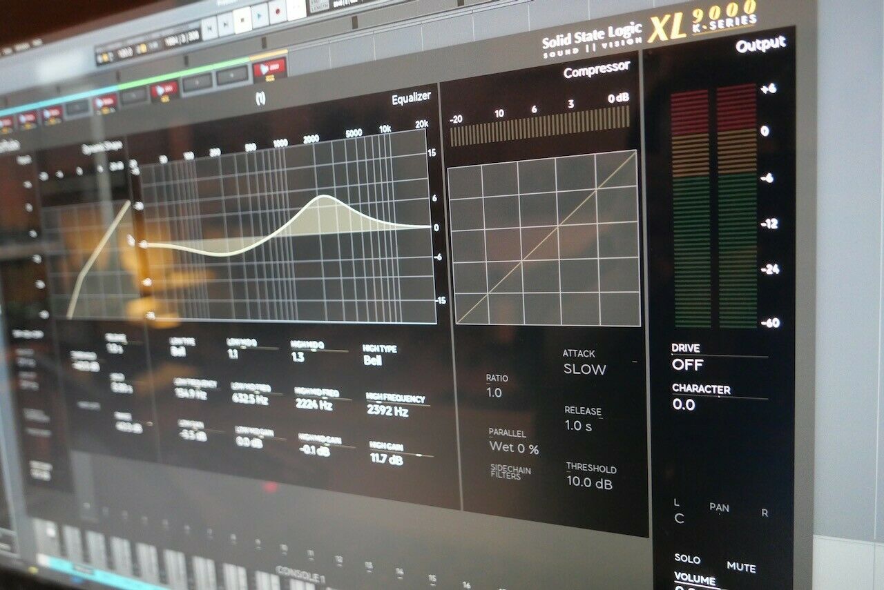 Softube Console 1 with SSL 9000K plug-in (9 value) - Fresh Stock Dated February 2026