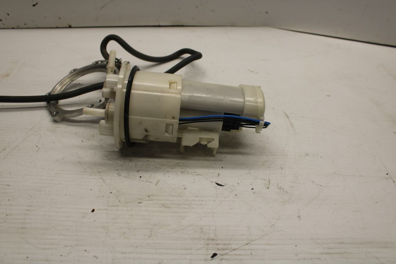 06 YAMAHA YZF R1 FUEL PUMP GAS PETROL SENDER UNIT  BB282 - Fresh Stock Dated February 2026