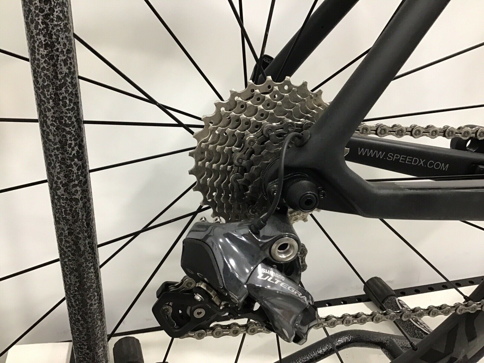 SpeedX Leopard Pro Road Bike 59cm Carbon Shimano Ultegra Di2 - Fresh Stock Dated February 2026