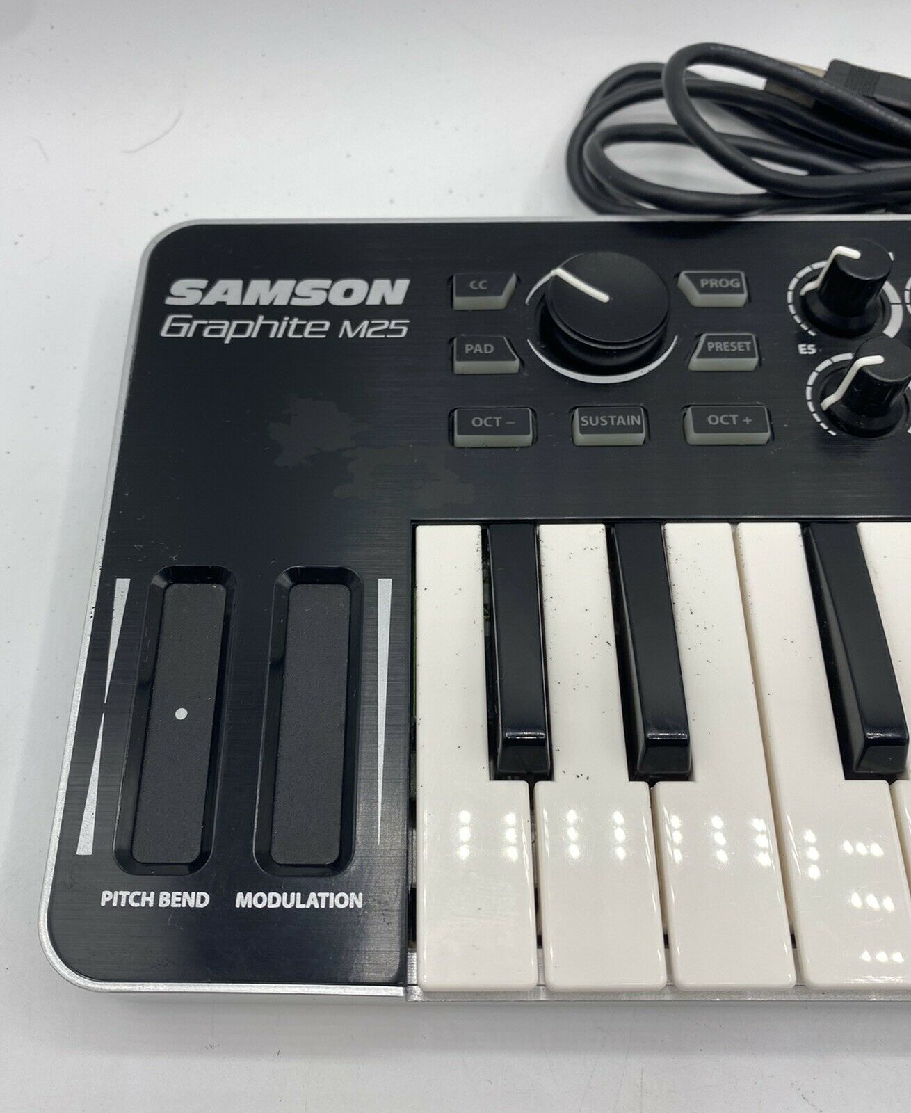Samson Graphite M25 USB MIDI Keyboards Controller Tested Working - Fresh Stock Dated February 2026