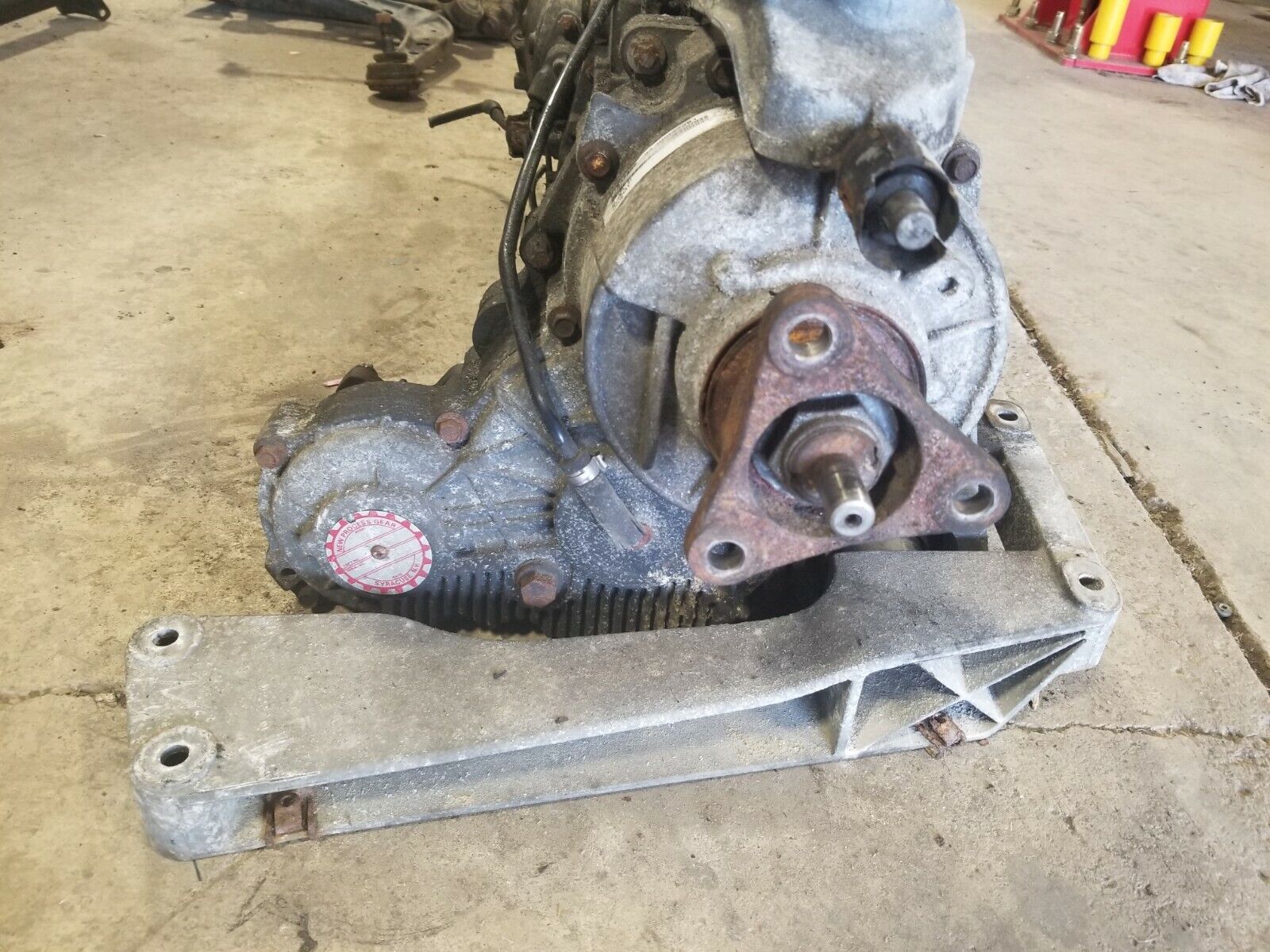 2001-2006 E46 BMW 330XI 5 SPEED MANUAL TRANSMISSION COMPLETE OEM #259CN - Fresh Stock Dated February 2026