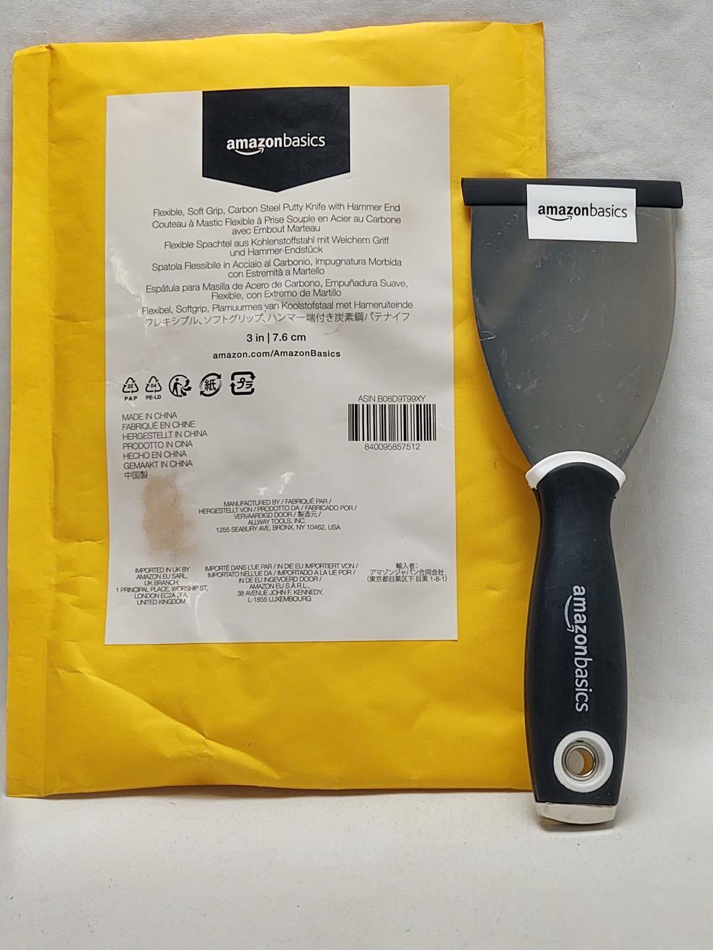 Amazon Basics 3