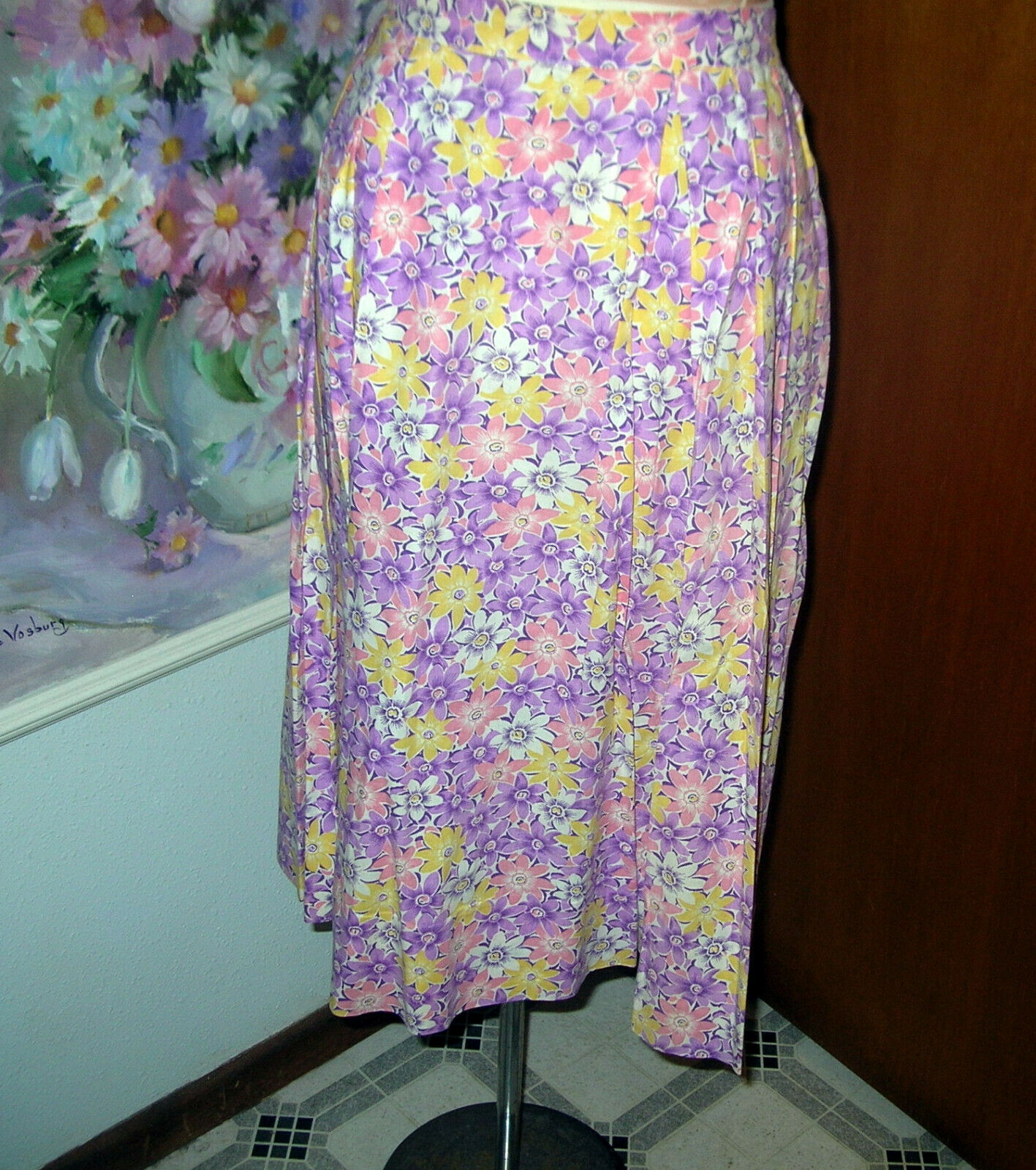 Vintage 50's-60's Cotton Floral Print Pleated Skirt w/ Side Zipper..Waist 30