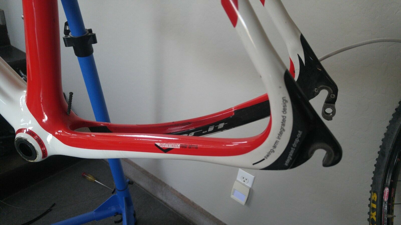 Wilier Cento 1 SL Superleggero, 57.5 ett - Fresh Stock Dated February 2026