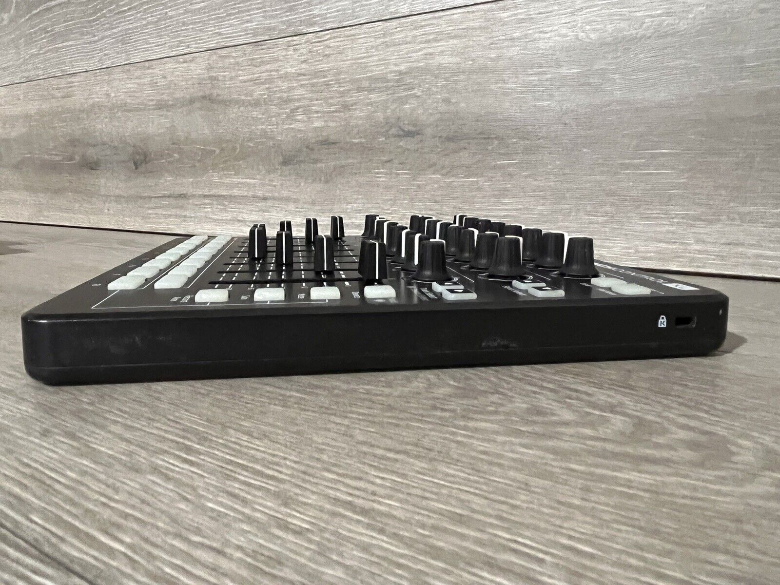 Novation Launch Control XL MIDI USB Mixer Controller for Ableton AS-IS FOR PARTS - Fresh Stock Dated February 2026