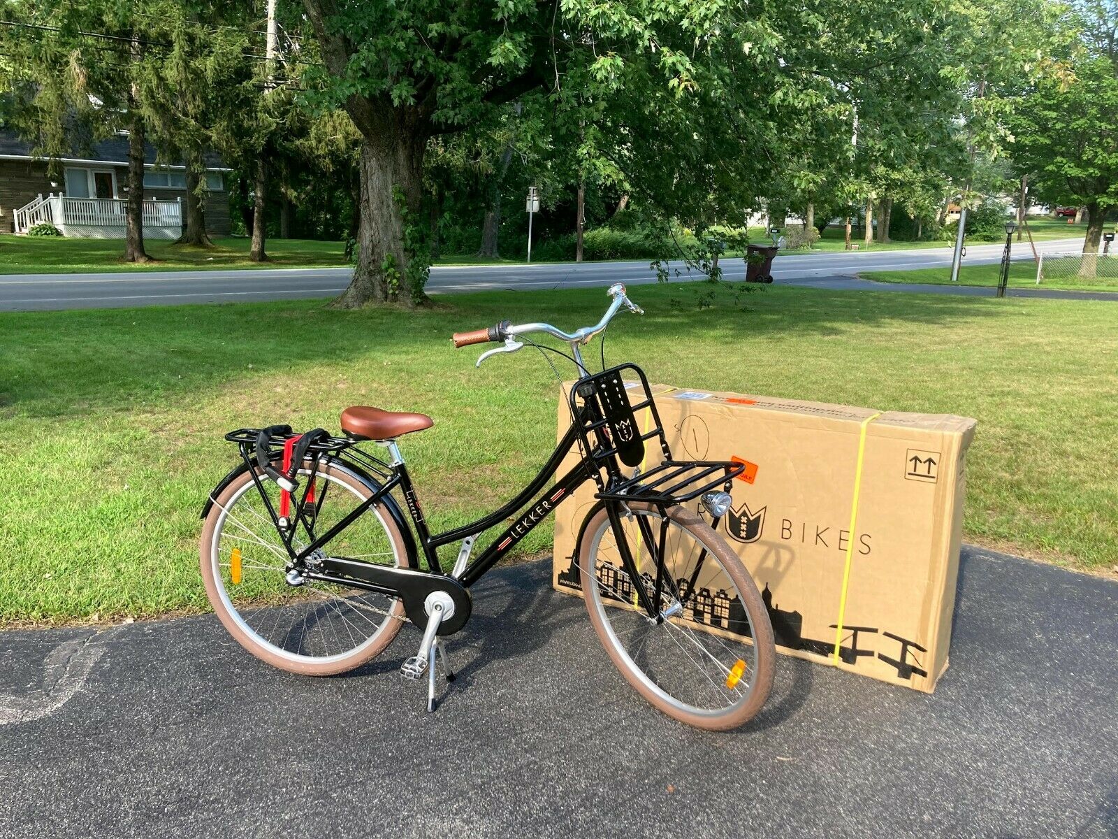 BRAND NEW Unique Women's 3 Speed Classic Dutch Cruiser bike (Lekker Jordaan) - Fresh Stock Dated February 2026