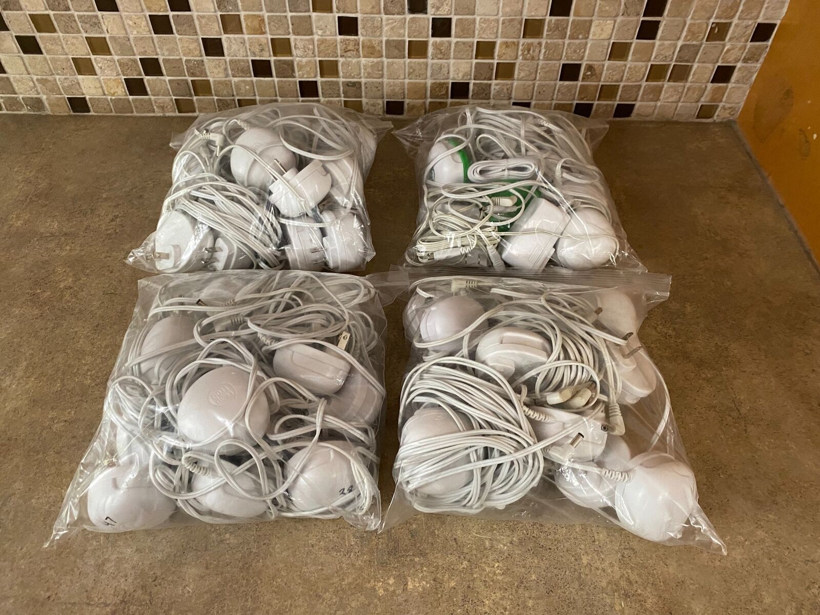 ORIGINAL LEAPFROG AC/DC CHARGER FOR LEAP PAD 1, 2, LEAPSTER EXPLORER, GS DRFF-1 - Fresh Stock Dated February 2026