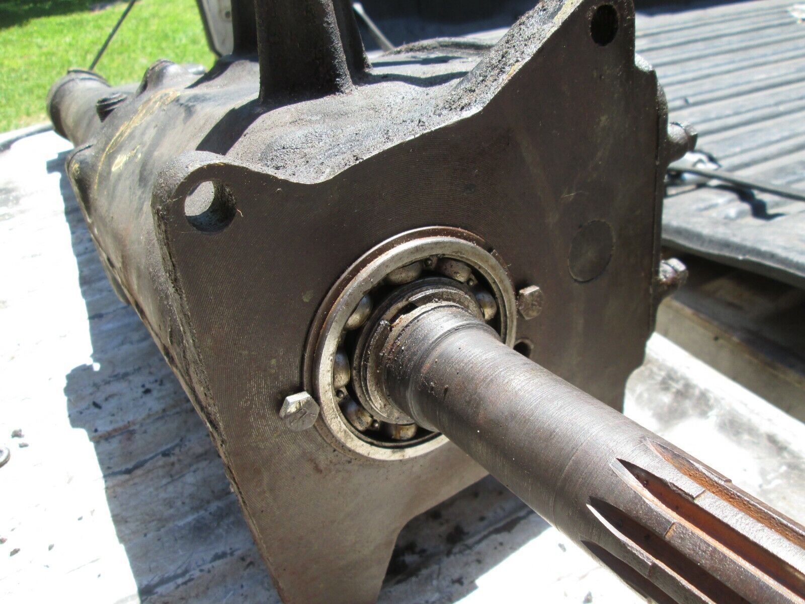 1941 CADILLAC THREE SPEED MANUAL TRANSMISSION OEM - Fresh Stock Dated February 2026