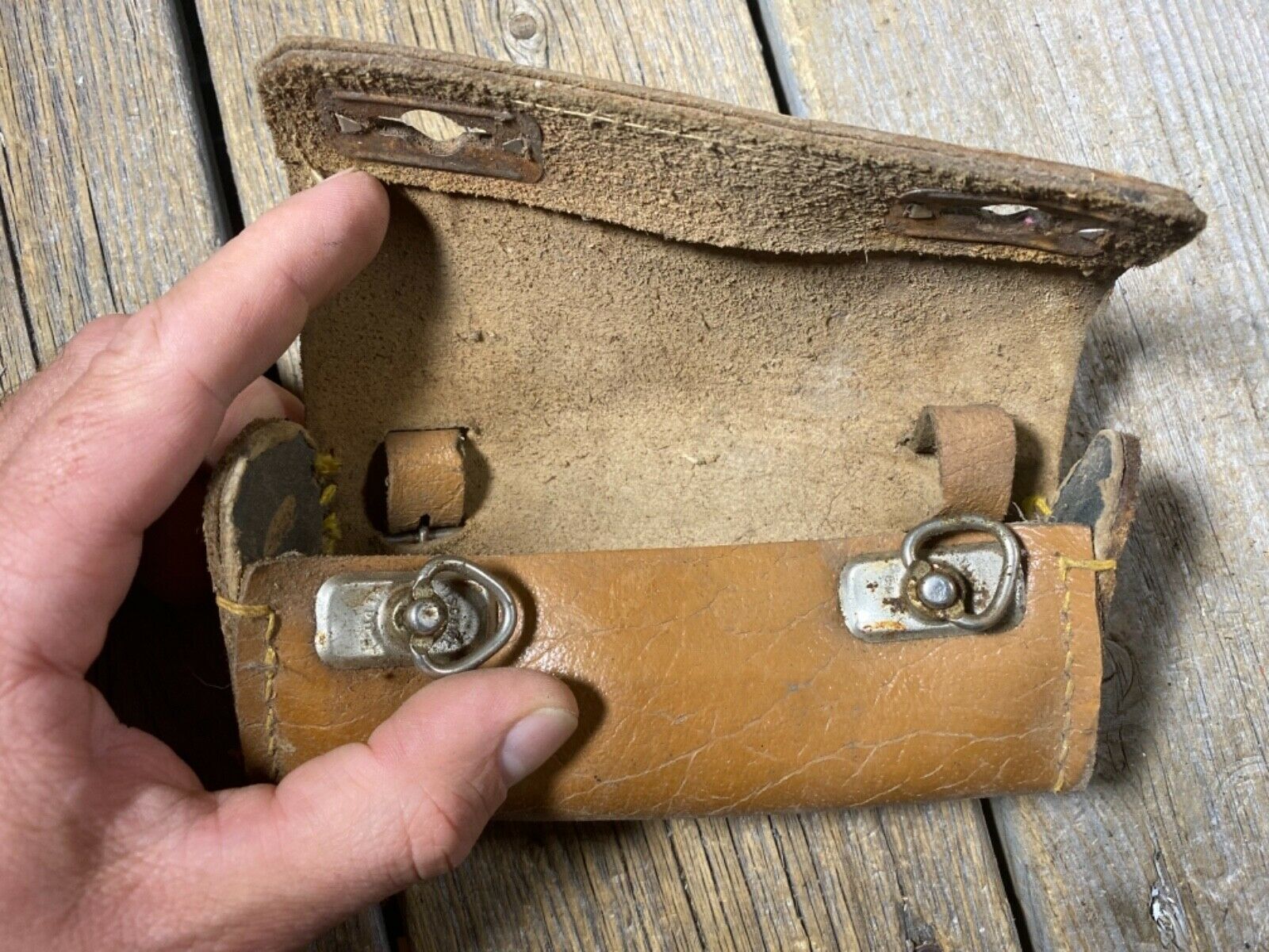 VINTAGE ANTIQUE BIKE BICYCLE SADDLE BAG TOOL BAG LEATHER TOOL POUCH FOR SEAT USE - Fresh Stock Dated December 2025