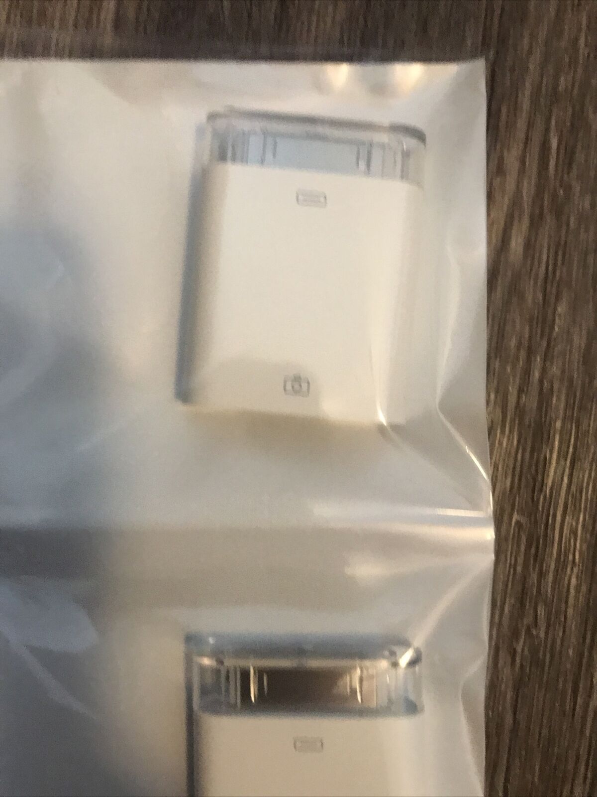 APPLE iPAD CAMERA CONNECTION KIT  MC531ZM/A MODEL A1362 A1358 - Fresh Stock Dated February 2026