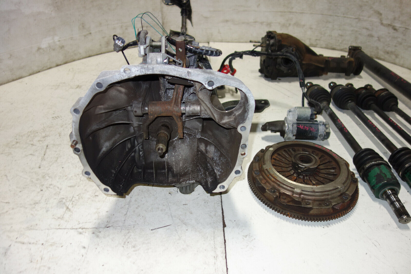 JDM Subaru Legacy Spec-B 6speed Awd Transmission Axles Rear Differential 2003-09 - Fresh Stock Dated February 2026