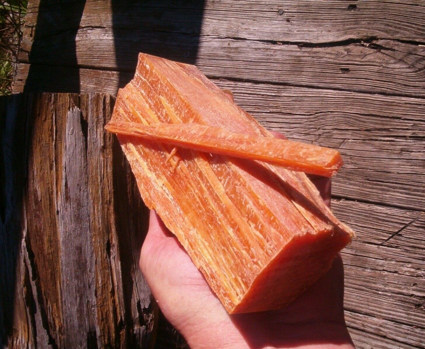 Fat Lighter Fatwood Blocks 1 Lb. Mail Wt. Kindling Fire Starters Wood # 1 Tinder - Fresh Stock Dated December 2025