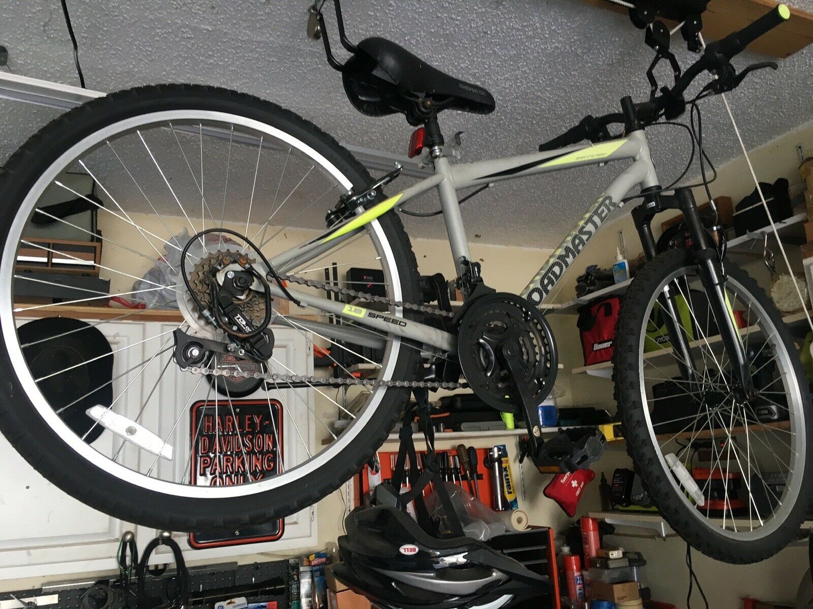 ROADMASTER Boy”s Bicycle 24” - Fresh Stock Dated February 2026