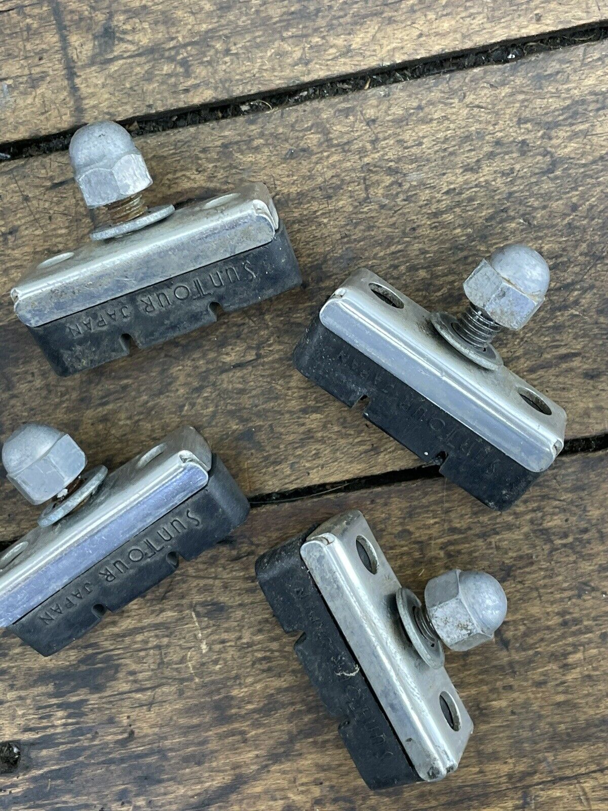 Vintage Suntour Brake Pads Set Shoes Road BMX Superbe Cyclone Black Threaded - Fresh Stock Dated February 2026