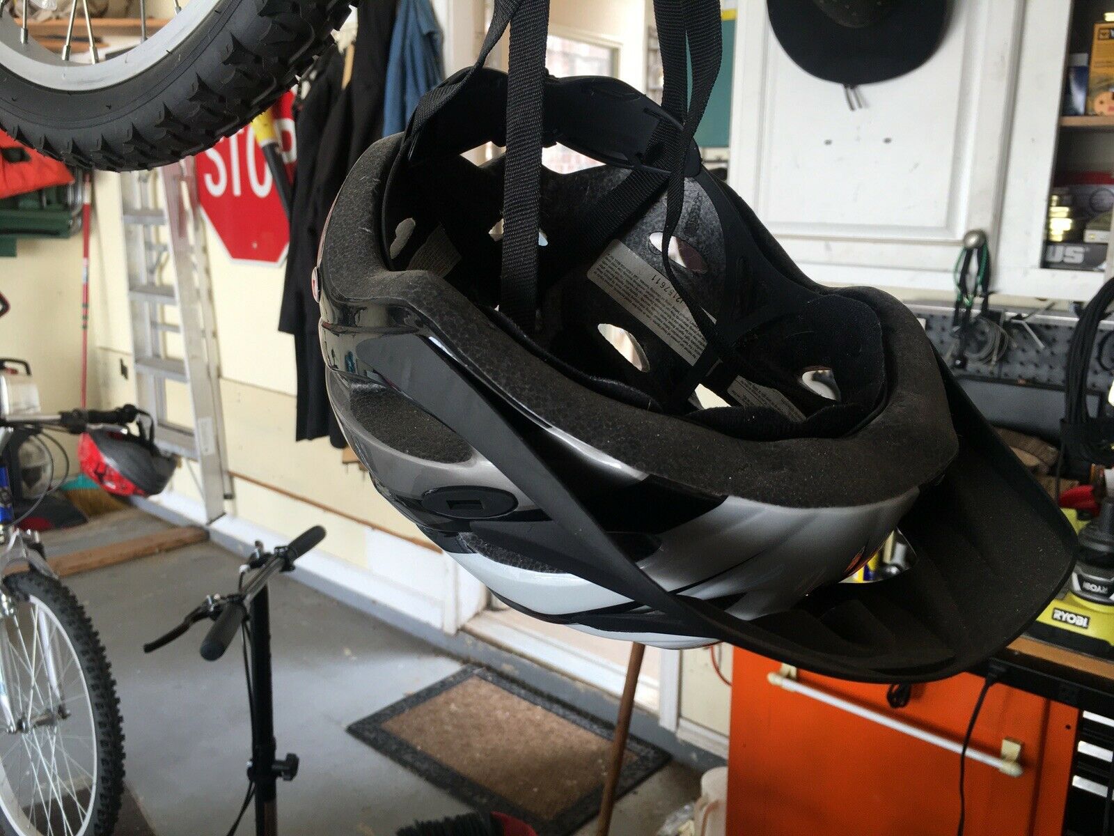 ROADMASTER Boy”s Bicycle 24” - Fresh Stock Dated February 2026