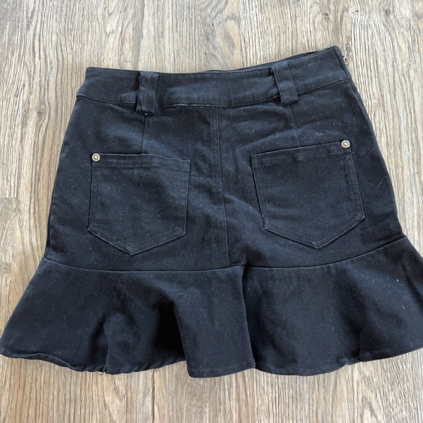 Vintage Y2K miniskirt￼ - Fresh Stock Dated March 2026