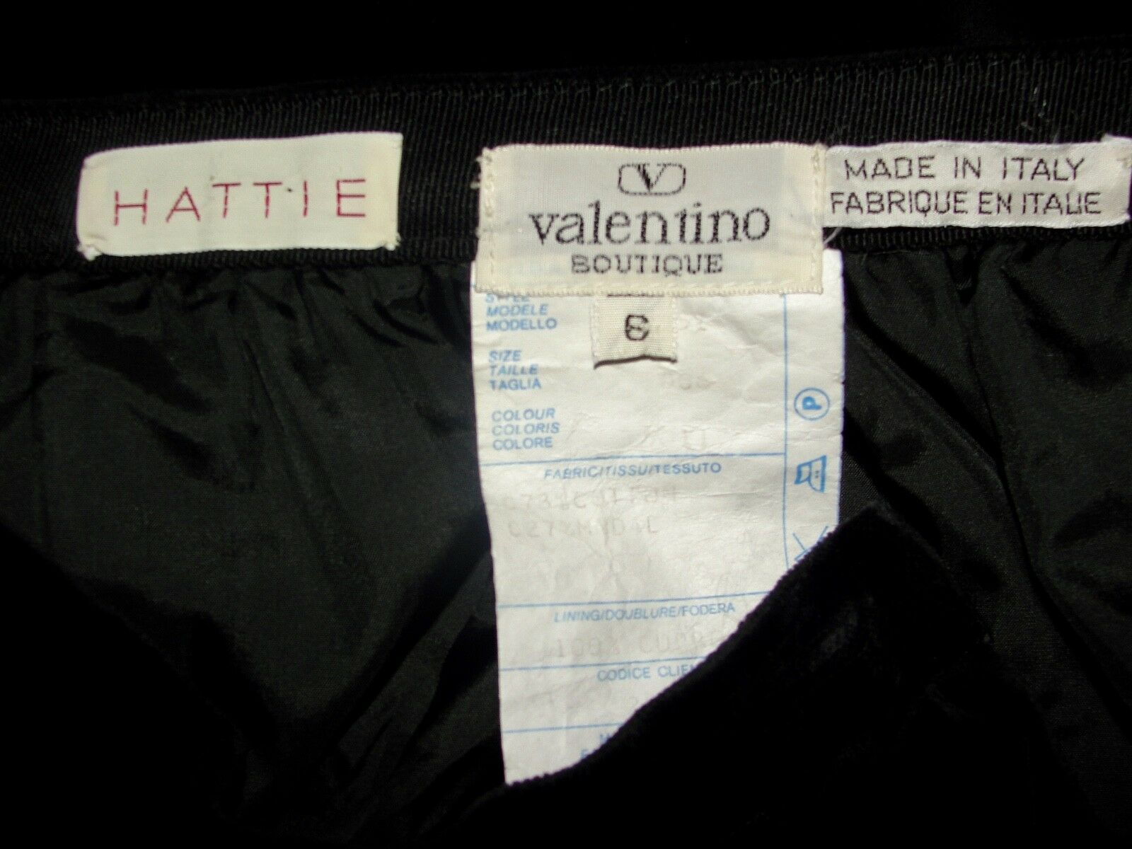 VINTAGE VALENTINO BOUTIQUE*BLACK VELVET HIGH WAIST PLEATED PENCIL SKIRT*6 XS/S - Fresh Stock Dated March 2026