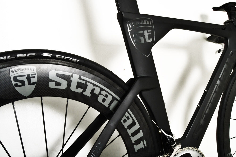 STRADALLI CARBON TTR-8 TRIATHLON TIME TRIAL BIKE BICYCLE DURA ACE TT MEDIUM 54 - Fresh Stock Dated February 2026