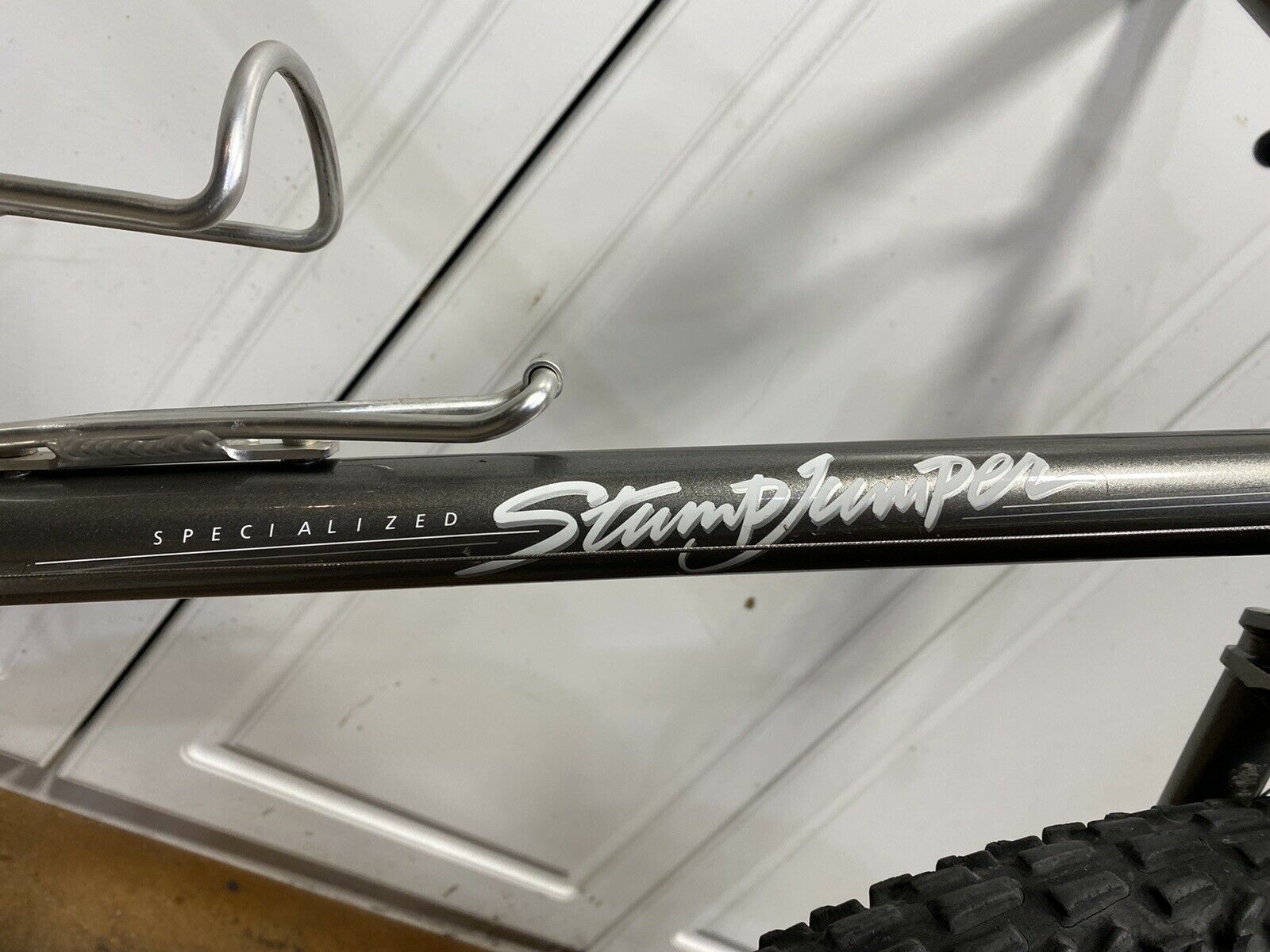 1983 Specialized Stumpjumper with Bull-moose bars (almost 100% original) - Fresh Stock Dated February 2026