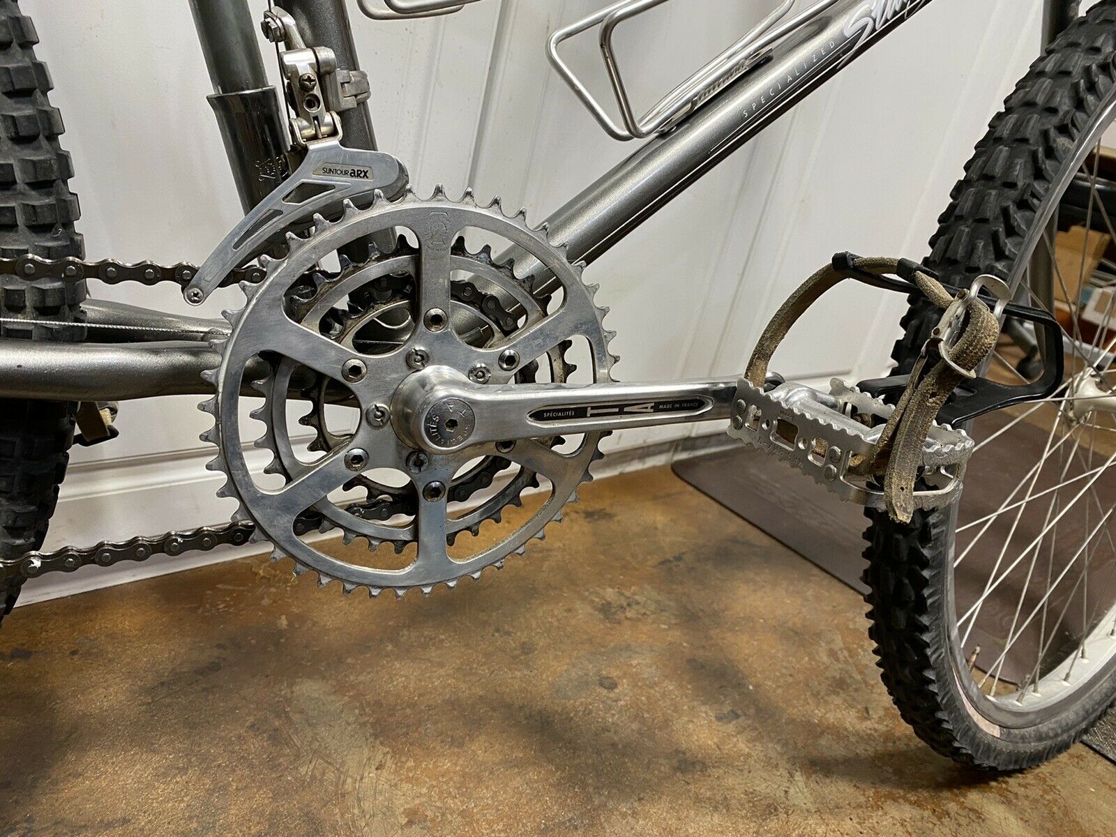 1983 Specialized Stumpjumper with Bull-moose bars (almost 100% original) - Fresh Stock Dated February 2026