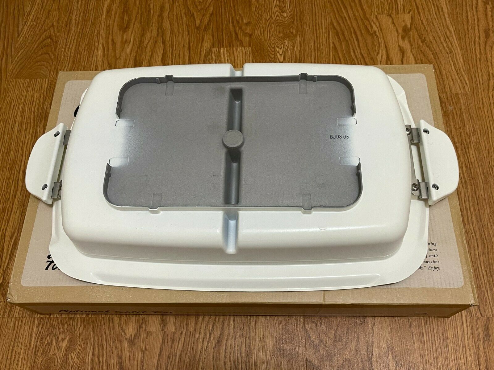 BRUNO Hot Plate Grande Partition Pot / Split Pot BOE026 NABE -New- Open Box - Fresh Stock Dated December 2025