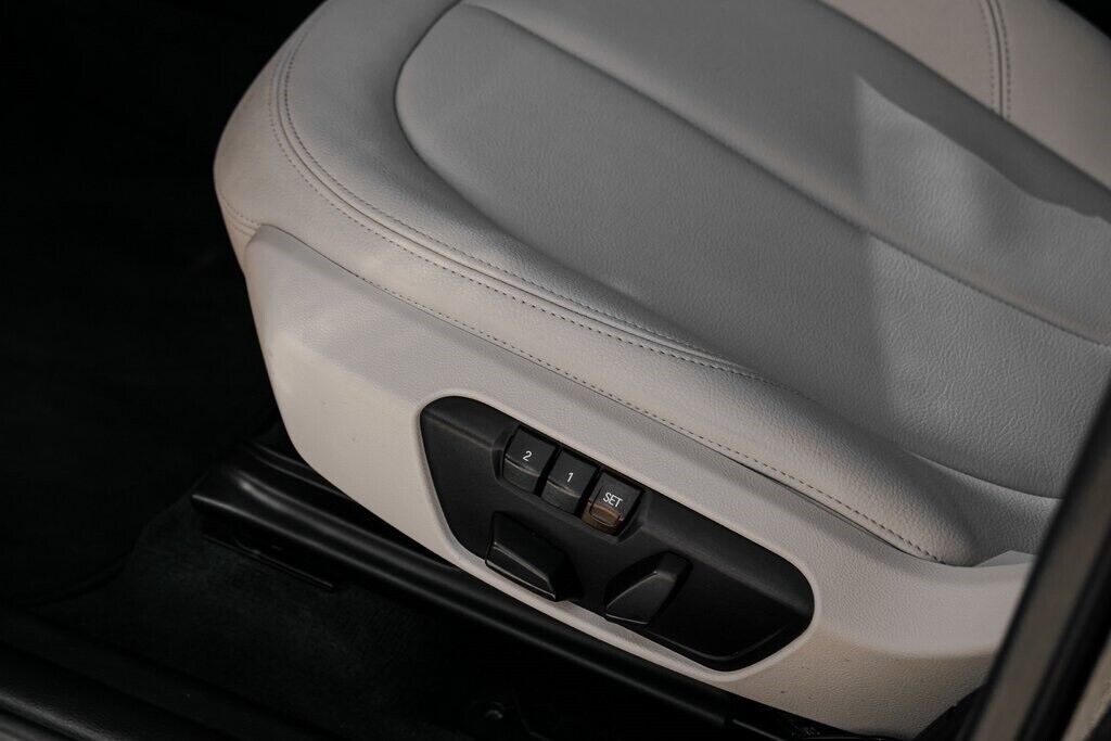 2016 BMW X1 xDrive28i - Fresh Stock Dated December 2025