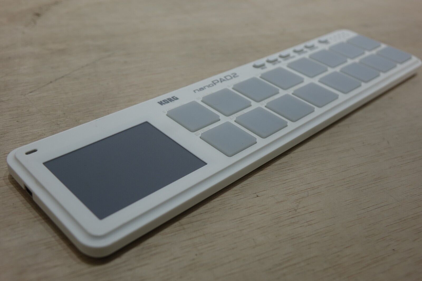 Korg nanoPAD2 Slim-Line USB Drum Pad MIDI Controller White With Tracking - Fresh Stock Dated February 2026