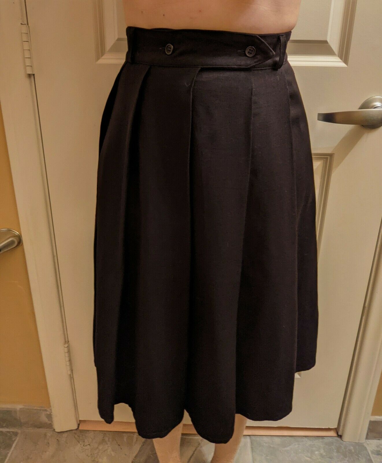 VINTAGE 1970s Black Wool Skirt Pleats MICMAC ST TROPEZ Schoolgirl Size S FRENCH - Fresh Stock Dated December 2025