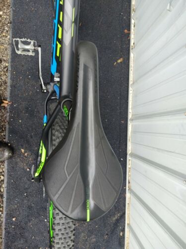 Bike Scott 720 Plus Scale  Size Large Bicycle - Fresh Stock Dated February 2026